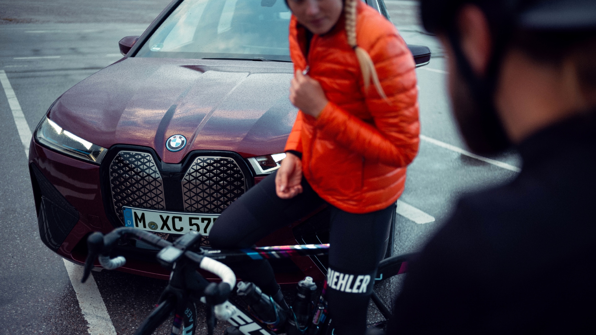 Electric sav, Bmw electric suv, Bike tour, Bike trip, Marie Wilke