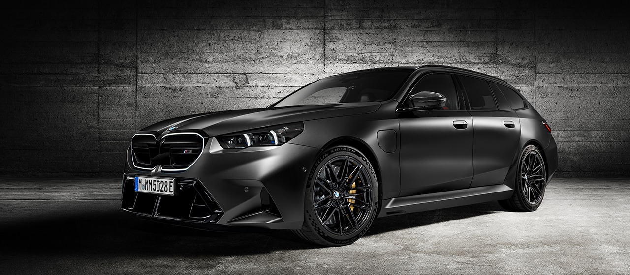 THE M5 TOURING