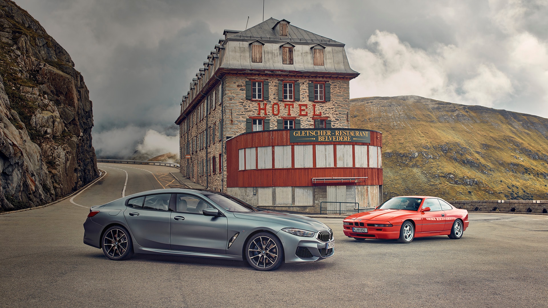 Time travel with two generations of a BMW luxury icon